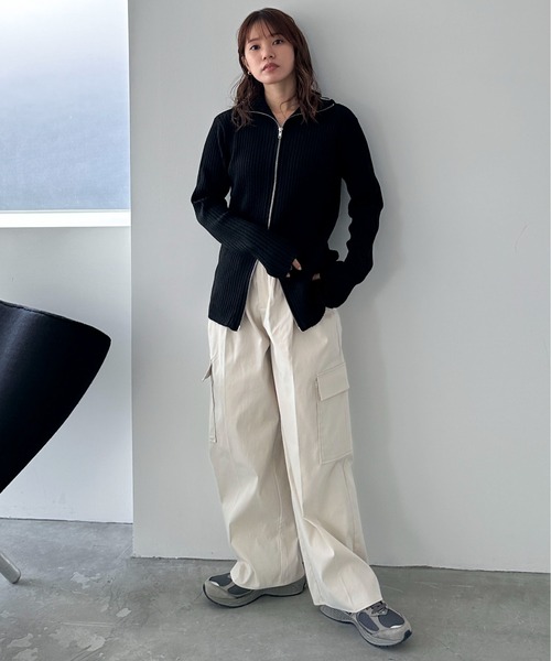 feepur（フェピュール）の「スリータックカーゴパンツ（カーゴパンツ・レディース・チャコールグレー/アイボリー/カーキ・SMALL/MEDIUM）」の13枚目の写真