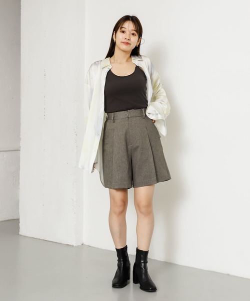 SENSE OF PLACE by URBAN RESEARCH（センスオブプレイスバイアーバンリサーチ）の「タックバミューダパンツ（その他パンツ・レディース・グレー/ベージュ/ブラック・SMALL/MEDIUM）」の10枚目の写真