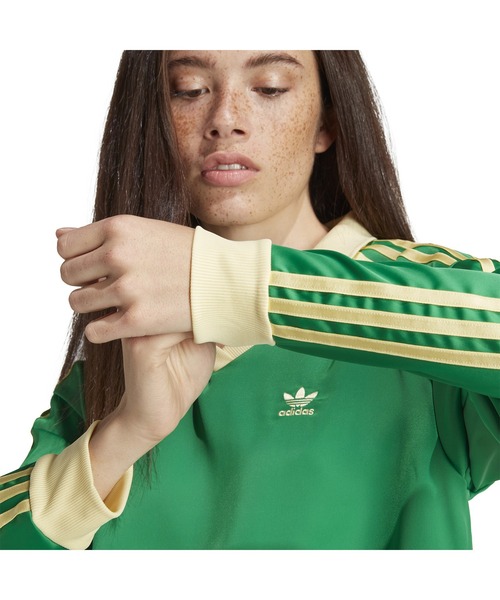 adidas（アディダス）の「adidas Originals 3-Stripes Satin