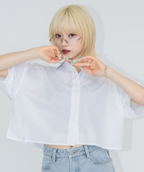 17HR（セブンティーンアワーズ）の「ロゴ刺繍半袖シャツ（シャツ/ブラウス・レディース・ブルー/ブラック/ホワイト・FREE）」の21枚目の写真