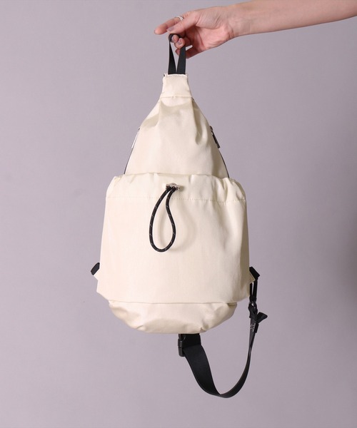 Legato Largo（レガートラルゴ）の「(LF)【Legato Largo】ドロスト クロス ボディバッグ（ボディバッグ/ウエストポーチ・レディース・アイボリー/ブラック/グレー/ベージュ・ONE SIZE）」の13枚目の写真