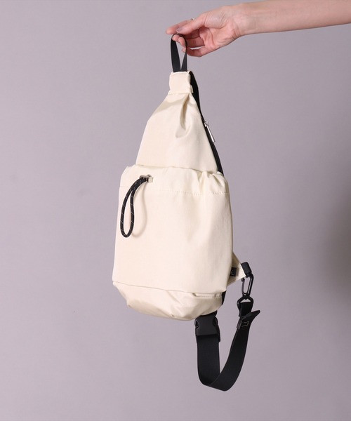 Legato Largo（レガートラルゴ）の「(LF)【Legato Largo】ドロスト クロス ボディバッグ（ボディバッグ/ウエストポーチ・レディース・アイボリー/ブラック/グレー/ベージュ・ONE SIZE）」の14枚目の写真