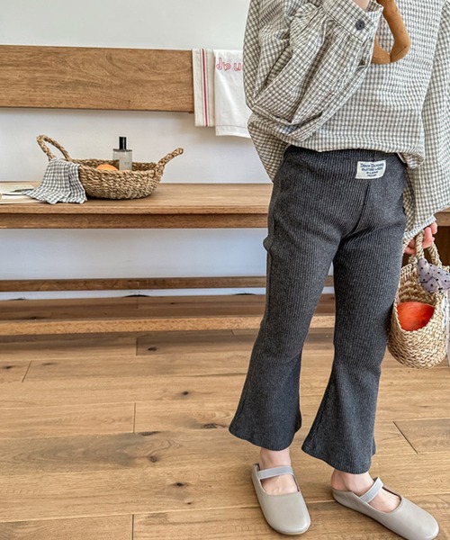 aimoha（アイモハ）の「【aimoha-KIDS-】9分丈　セミフレアパンツ (OG)（その他パンツ・キッズ・ライトグレー/ダークグレー/ピンク/ブラック/ライトピンク/ブルー・100/90/80/130/120/110/160/140/150）」の21枚目の写真