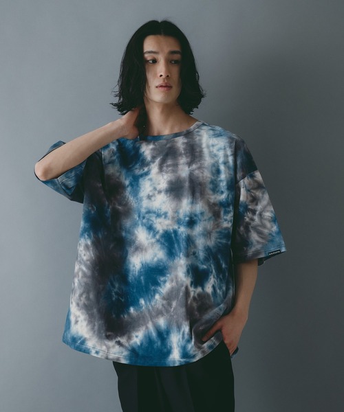 brknhome（ブロークンホーム）の「【brknhome/ブロークンホーム】オーバーサイズ　タイダイプリントTシャツ（Tシャツ/カットソー・メンズ・グリーン/レッド/ブルー・LARGE/MEDIUM）」の14枚目の写真