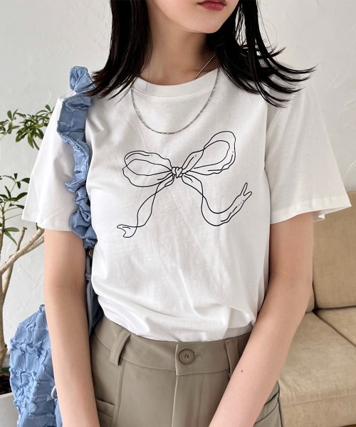 Rejoule(リジュール)の「手書きタッチリボンプリントTシャツ(Tシャツ/カットソー・レディース・オフホワイト/ブラック・FREE)」の2枚目の写真