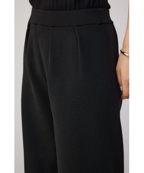 PLUS（プラス）の「【PLUS】アラジンニットパンツ（その他パンツ・レディース・ブラック/ブルー・SMALL/MEDIUM）」の6枚目の写真