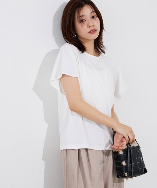 Pierrot(ピエロ)の「ひんやりシルキーフレアスリーブカットソー(Tシャツ/カットソー・レディース・ライトベージュ/ブラック/オフホワイト/ネイビー・M/L)」の8枚目の写真