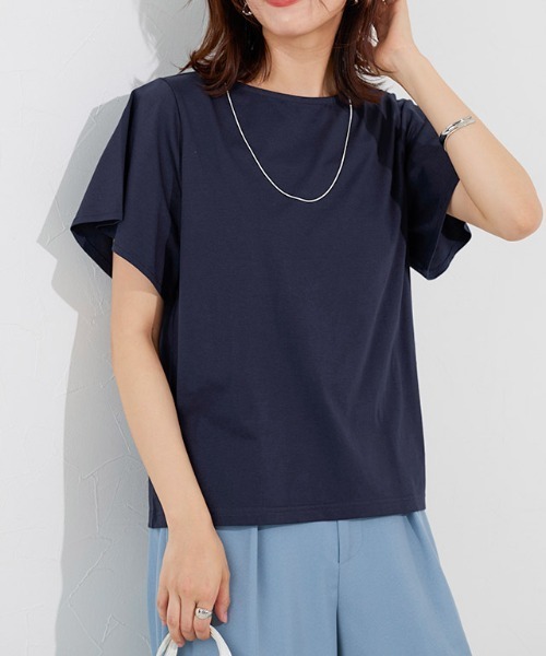 Pierrot(ピエロ)の「ひんやりシルキーフレアスリーブカットソー(Tシャツ/カットソー・レディース・ライトベージュ/ブラック/オフホワイト/ネイビー・M/L)」の12枚目の写真