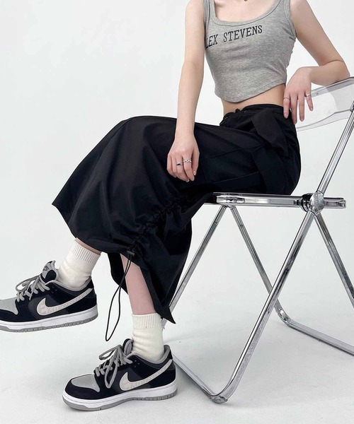 NANEA(ナネア)の「サイドドロストカーゴスカート(スカート・レディース・チャコールグレー/ブラック・SMALL/MEDIUM/LARGE)」の18枚目の写真