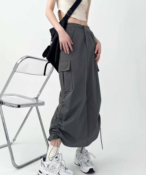NANEA(ナネア)の「サイドドロストカーゴスカート(スカート・レディース・チャコールグレー/ブラック・SMALL/MEDIUM/LARGE)」の11枚目の写真