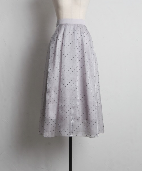 tocco closet(トッコ クローゼット)の「フロッキードットシアーフレアスカート(スカート・レディース・ラベンダー/アイボリー・M)」の11枚目の写真