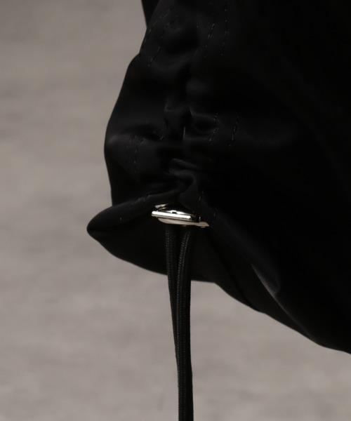 welise（ウェライズ）の「【welise/ウェライズ】HQヘビーナイロン ダブルギャザーストリングショルダーバッグ（ショルダーバッグ・メンズ・ブラック/チャコールグレー・FREE）」の20枚目の写真