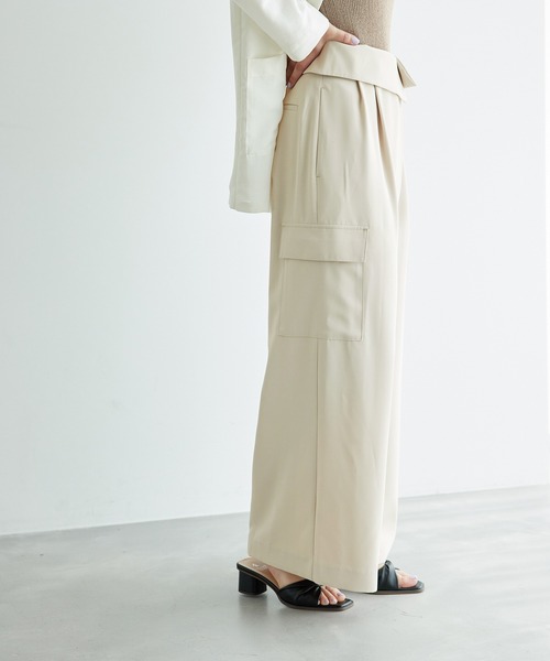 ROPE' PICNIC(ロペピクニック)の「アシンメトリータックパンツ(その他パンツ・レディース・ブラック/ベージュ系その他・36/38/40)」の10枚目の写真