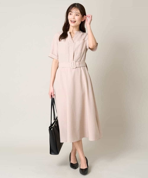 a.v.v（アーヴェヴェ）の「【接触冷感/洗える】ベルテッドフレアワンピース（ワンピース・レディース・ネイビー/ベージュ・36/38/40/34/42）」の9枚目の写真
