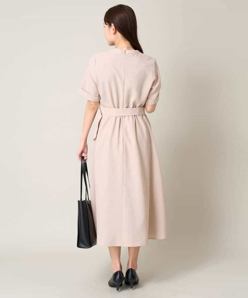 a.v.v（アーヴェヴェ）の「【接触冷感/洗える】ベルテッドフレアワンピース（ワンピース・レディース・ネイビー/ベージュ・36/38/40/34/42）」の11枚目の写真