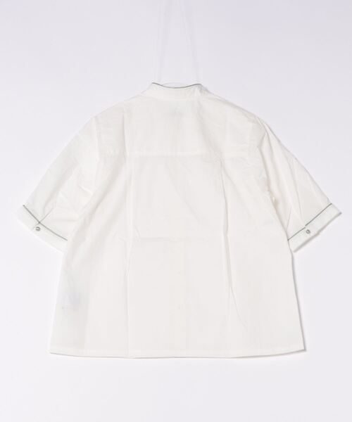 POU DOU DOU（プードゥドゥ）の「＜WEB限定＞スタンドカラーフラワー刺繍5分袖ブラウス（シャツ/ブラウス・レディース・オフホワイト/ブラック・3）」の19枚目の写真