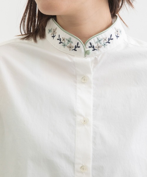 POU DOU DOU（プードゥドゥ）の「＜WEB限定＞スタンドカラーフラワー刺繍5分袖ブラウス（シャツ/ブラウス・レディース・オフホワイト/ブラック・3）」の17枚目の写真