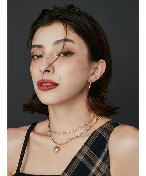 EVRIS（エヴリス）の「HEART MOTIF ダブルチェーンネックレス（ネックレス・レディース・シルバー/ゴールド・FREE）」の3枚目の写真