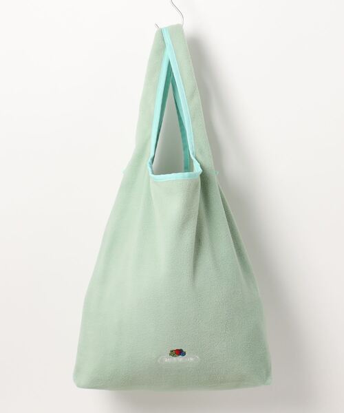 FRUIT OF THE LOOM(フルーツオブザルーム)の「FREECE TOTE BAG /トートバッグ / A4 / カジュアル / ロゴ / ワンポイント / 刺繍 / 大容量 / フリース / ユニセックス(トートバッグ・メンズ・グレー/グリーン/ピンク/ブラウン/オレンジ/ネイビー・FREE)」の4枚目の写真