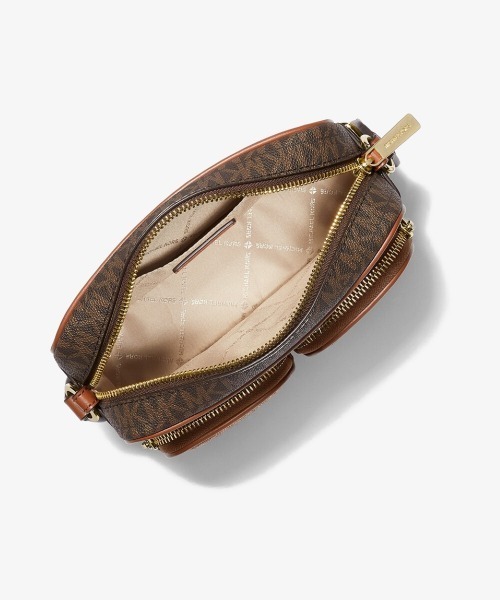 MICHAEL KORS(マイケルコース)の「JET SET ITEM クロスボディ ウィズ テックアタッチ ミディアム - MKシグネチャー(ショルダーバッグ・レディース・ブラウン・FREE)」の8枚目の写真