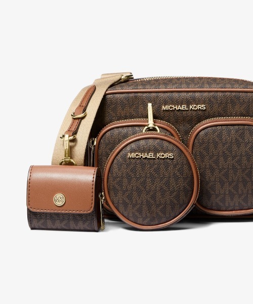 MICHAEL KORS(マイケルコース)の「JET SET ITEM クロスボディ ウィズ テックアタッチ ミディアム - MKシグネチャー(ショルダーバッグ・レディース・ブラウン・FREE)」の10枚目の写真
