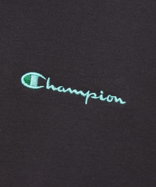 Champion(チャンピオン)の「【Champion/チャンピオン】レディース ハーフジップスウェットシャツ(スウェット・レディース・オフホワイト/ブラック系その他/ヘザーグレー/ブルー/ベージュ/ダークグリーン系・LARGE/MEDIUM)」の21枚目の写真