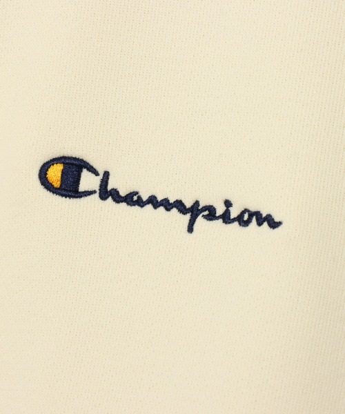 Champion(チャンピオン)の「【Champion/チャンピオン】レディース ハーフジップスウェットシャツ(スウェット・レディース・オフホワイト/ブラック系その他/ヘザーグレー/ブルー/ベージュ/ダークグリーン系・LARGE/MEDIUM)」の18枚目の写真