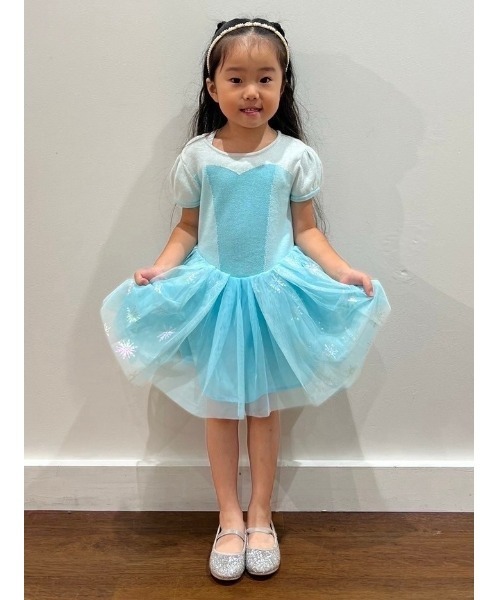 GAP（ギャップ）の「Babygap ディズニー プリンセス エルサ チュールワンピース（ワンピース・キッズ・ライトブルー・110cm/95cm/105cm/80ｃｍ/100cm/90cm）」の5枚目の写真