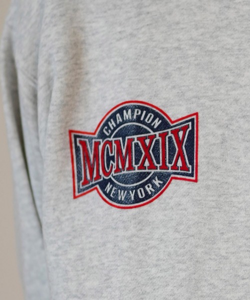 Champion（チャンピオン）の「CHAMPION/チャンピオン スウェットパーカー/プルオーバー ルーズシルエット 裏起毛 セットアップ対応 C3-A108（パーカー・メンズ・ヘザーグレー/ブラック/パープル/レッド・M/L/XL）」の17枚目の写真