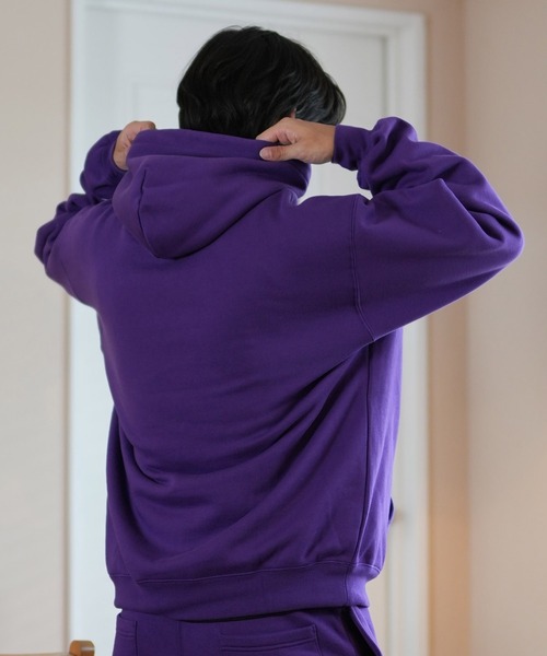 Champion（チャンピオン）の「CHAMPION/チャンピオン スウェットパーカー/プルオーバー ルーズシルエット 裏起毛 セットアップ対応 C3-A108（パーカー・メンズ・ヘザーグレー/ブラック/パープル/レッド・M/L/XL）」の21枚目の写真