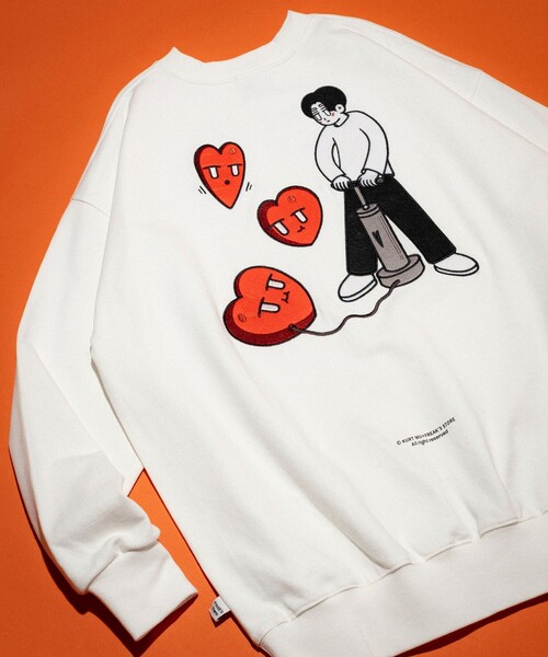 レッド ハートロゴ フード セール】Kurt Wu/カート ウー 別注 風船BOY CREW 刺繍 SWEAT