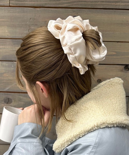 poiregnee（ポワニェ）の「［select］フリルサテンシュシュ（シュシュ・レディース・パープル/アイボリー/ブラック・FREE）」の15枚目の写真