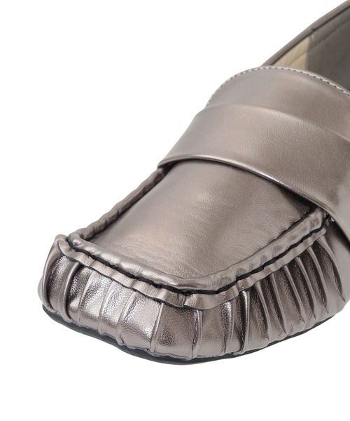 Green　Parks（グリーンパークス）の「・rich　blue　ヒールローファー（ローファー・レディース・シルバー/ブラック・LL/S/M/L）」の8枚目の写真