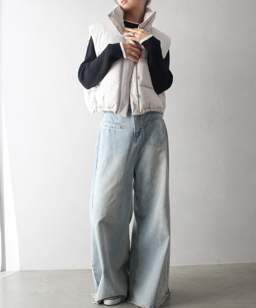 SpRay（スプレイ）の「中綿クロップドベスト（ダウンベスト・レディース・アイボリー/ブラック・FREE）」の4枚目の写真