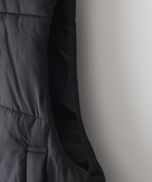 SpRay（スプレイ）の「中綿クロップドベスト（ダウンベスト・レディース・アイボリー/ブラック・FREE）」の9枚目の写真