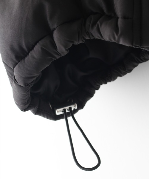 SpRay（スプレイ）の「中綿クロップドベスト（ダウンベスト・レディース・アイボリー/ブラック・FREE）」の11枚目の写真