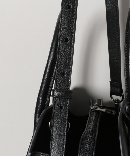 eL（エル）の「【eL】Trapezoid Boston Bag/140078（トートバッグ・レディース・ブラック/ベージュ・FREE）」の13枚目の写真