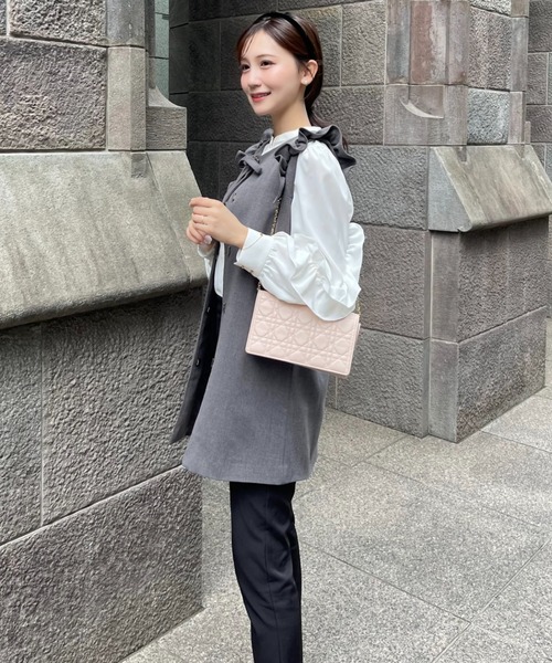 新品　ハルヒロイン グレージレリボン付き人気完売品！ HALUHIROINE（ハルヒロイン）の「リボン付きフリルジレ（ベスト）」 - WEAR