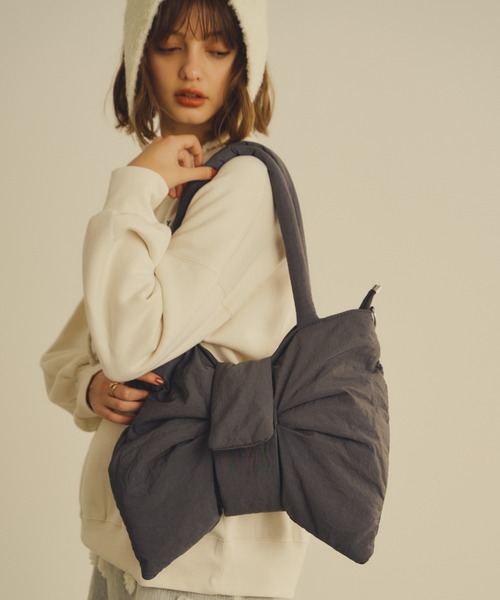 Unitage（ユニテージ）の「2wayリボンパテッドBAG（トートバッグ・レディース・アイボリー/チャコールグレー/レッド・FREE）」の8枚目の写真