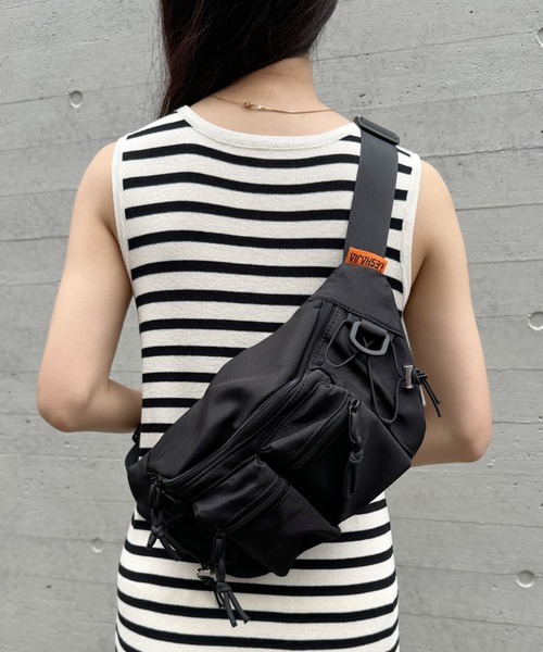 wears(ウェアーズ)の「ドロストポケットボディバッグ/ウエストバッグ(ショルダーバッグ・レディース・グレー/カーキ/ブラック/ベージュ・FREE)」の19枚目の写真