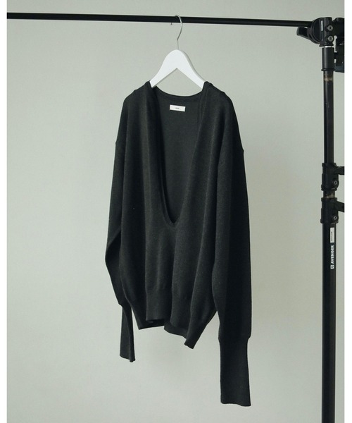 anuke（アンヌーク）の「Deep Keyneck Knit（ニット/セーター・レディース・チャコールグレー/グレー・FREE）」の17枚目の写真