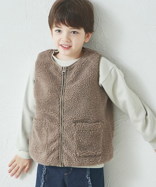 pairmanon（ペアマノン）の「ボア シンプルベスト（ベスト・キッズ・アイボリー/モカ/ブラック/ベージュ・90/100/110/120/130/140/150）」の3枚目の写真