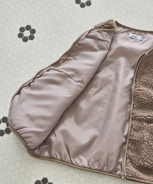 pairmanon（ペアマノン）の「ボア シンプルベスト（ベスト・キッズ・アイボリー/モカ/ブラック/ベージュ・90/100/110/120/130/140/150）」の11枚目の写真