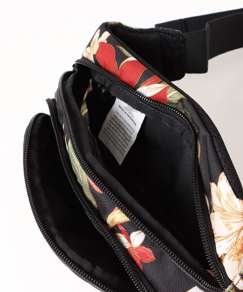 DAKINE（ダカイン）の「DAKINE メンズ HIP PACK DVD ウエストバッグ/ダカインロゴウエストポーチ・ボディバッグ（ボディバッグ/ウエストポーチ・メンズ・ブラック系その他/ブラウン系その他/ブラック/ブルー系その他・FREE）」の7枚目の写真