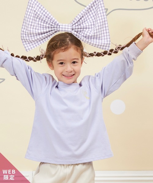 KP(ケーピー)の「【WEB限定】ワンポイント刺繍長袖Tシャツ(80~140)(Tシャツ/カットソー・キッズ・サックスブルー/オフホワイト/ラベンダー/ネイビー/ピンク・100cm/140cm/130cm/120cm/110cm/90cm/80cm)」の4枚目の写真