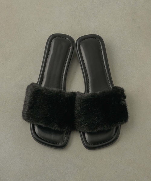 NEUNA（ヌナ）の「エコファーミュール（サンダル・レディース・ブラック/ブラウン/アイボリー・LARGE/MEDIUM/SMALL）」の21枚目の写真