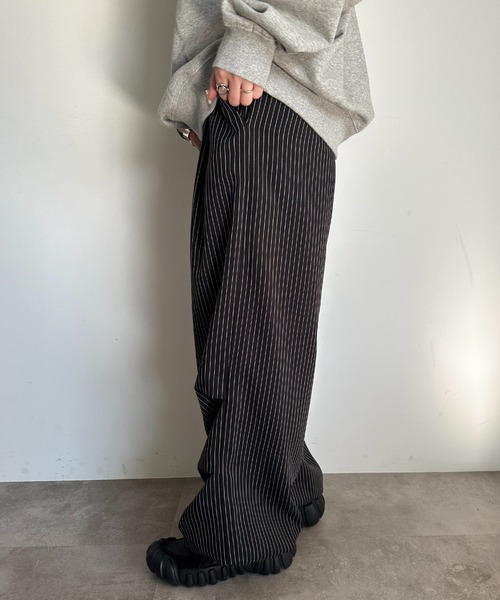 apres jour mignon(アプレジュールミニョン)の「パラシュートスラックス【ZOZOTOWN限定アイテム】(スラックス・レディース・ブラック系その他/ブラック/チャコールグレー・SMALL/MEDIUM/X-LARGE)」の14枚目の写真