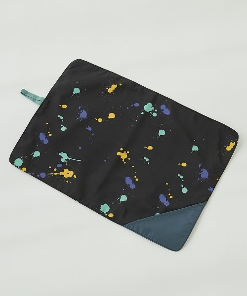 devirock（デビロック）の「速乾 シワになりにくい 無地×総柄 リバーシブル ランチョンマット（ランチョンマット/テーブルウェア・キッズ・ブルー系/ラベンダー/ベージュ系/ブラウン系その他/ブルー系その他2/ブルー系その他/グリーン系その他/パープル系その他・S/M）」の6枚目の写真