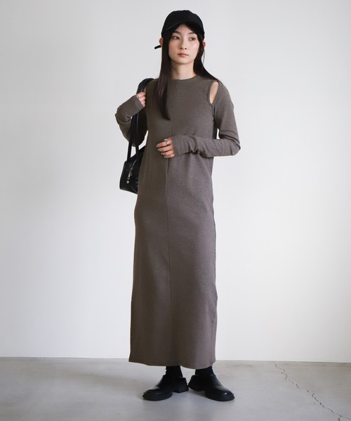 select MOCA（セレクトモカ）の「カットアウトリブワンピース（ワンピース・レディース・ブラック/モカ・LARGE/MEDIUM）」の7枚目の写真
