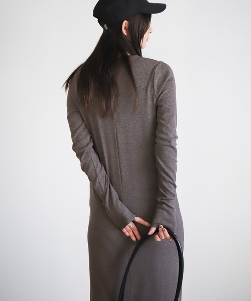 select MOCA（セレクトモカ）の「カットアウトリブワンピース（ワンピース・レディース・ブラック/モカ・LARGE/MEDIUM）」の9枚目の写真
